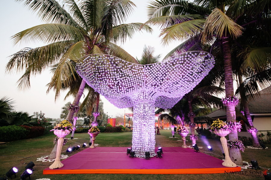 Gujarati-Destination-Wedding-Madhubhan-Resorts-056