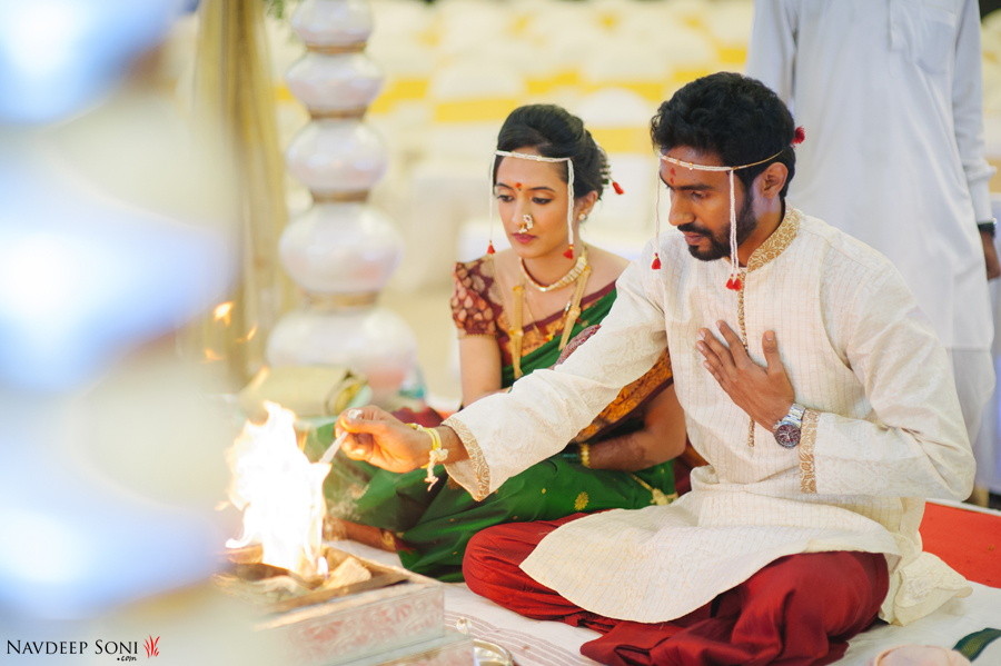 Maharashtrian Wedding Dress for Couples