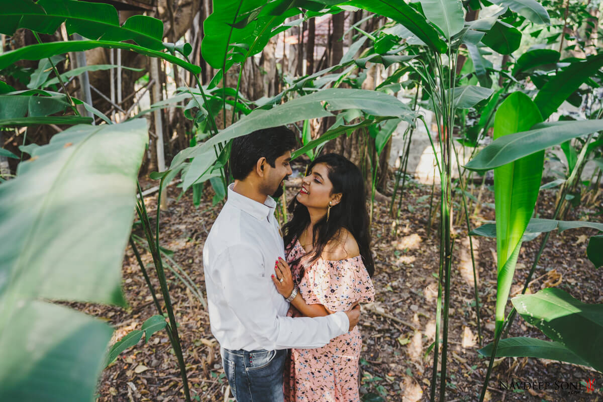 Book Now: Empress Garden Pune Pre Wedding Photoshoot